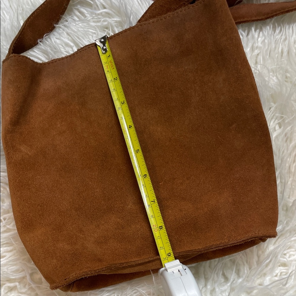 Urban Outfitters Tan Suede Hobo Bag - Picture 7 of 7